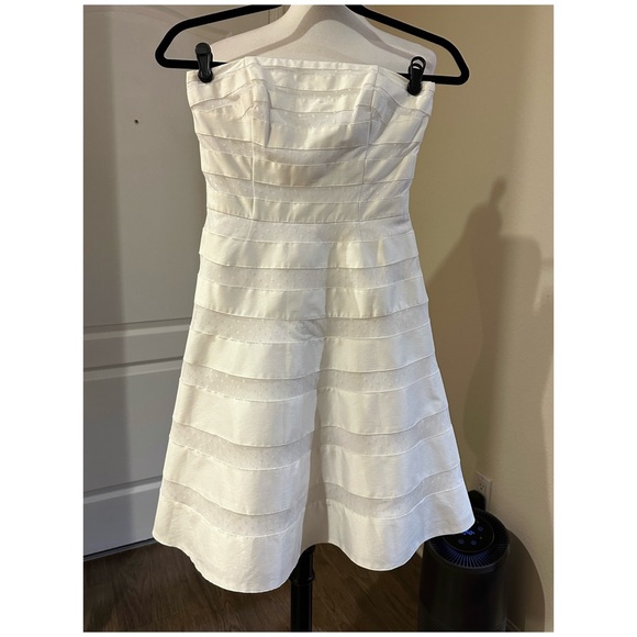 White House Black Market Dresses & Skirts - WHBM Lace Bustier Dress